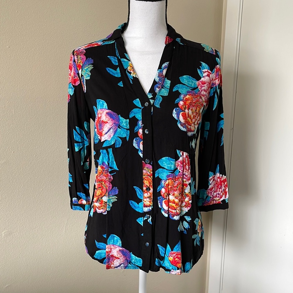 Maeve Black Floral Button Down Shirt
